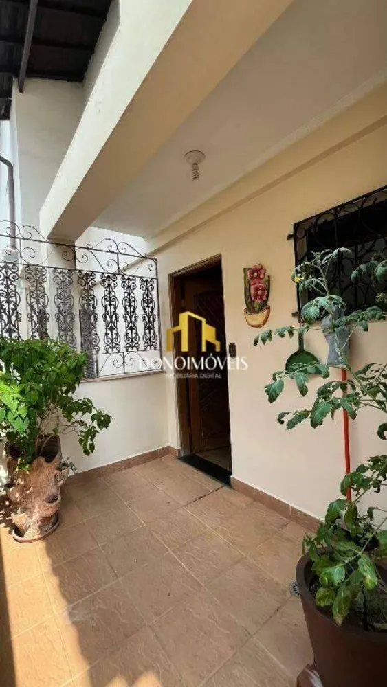 Casa, 3 quartos, 210 m² - Foto 1
