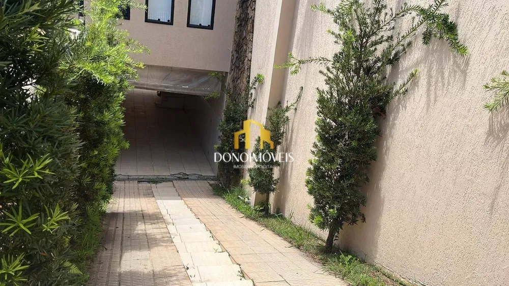 Casa, 3 quartos, 259 m² - Foto 3