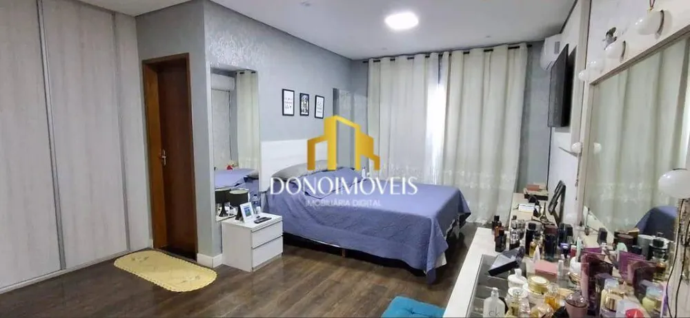 Casa, 4 quartos, 237 m² - Foto 8