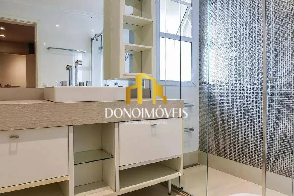 Apartamento, 3 quartos, 155 m² - Foto 1