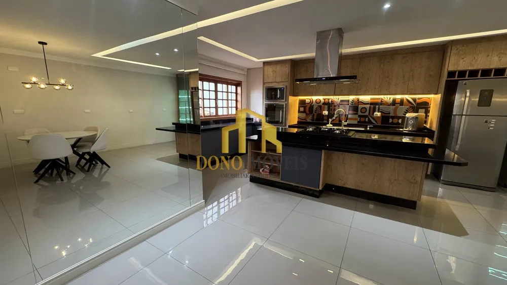 Casa, 3 quartos, 207 m² - Foto 6