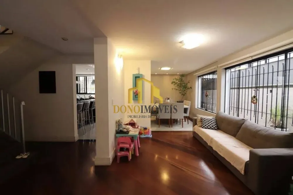 Casa, 3 quartos, 255 m² - Foto 1