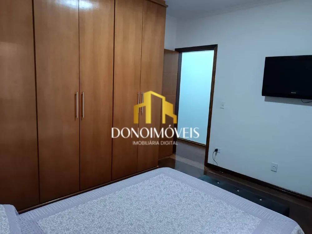 Casa, 4 quartos, 250 m² - Foto 8