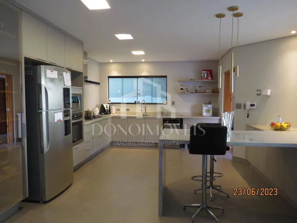 Casa, 4 quartos, 313 m² - Foto 5