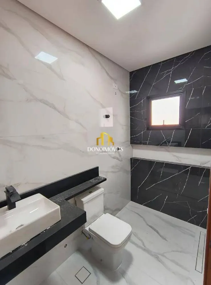 Casa, 3 quartos, 223 m² - Foto 1