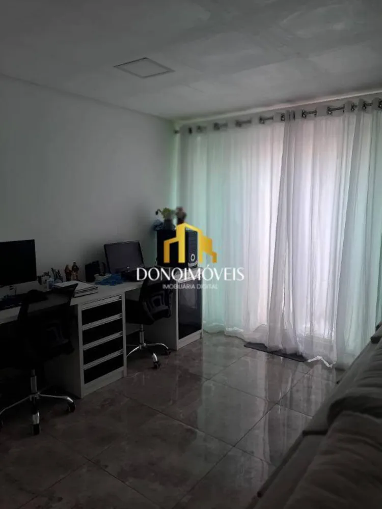 Casa, 3 quartos, 220 m² - Foto 3