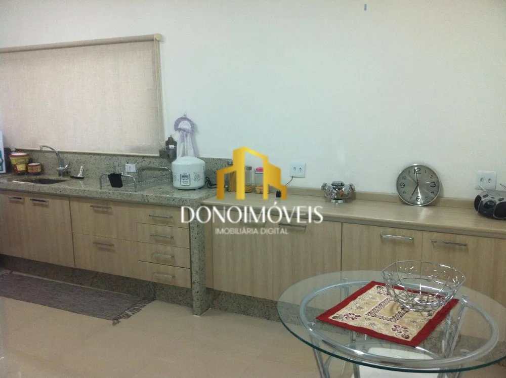 Casa, 3 quartos, 275 m² - Foto 5