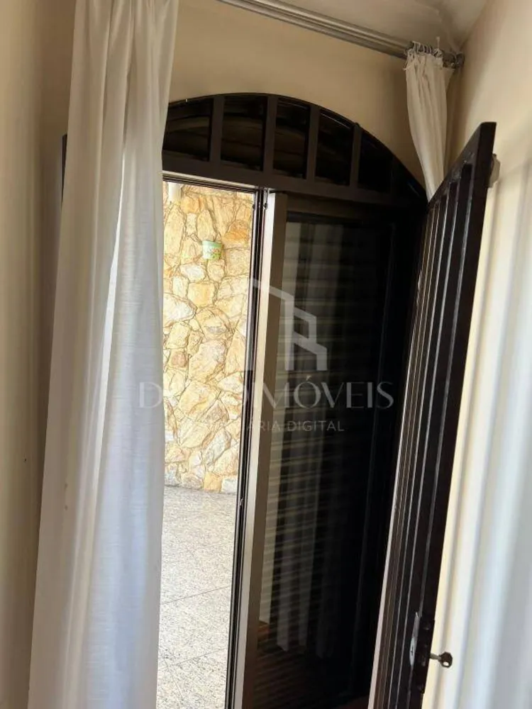 Casa, 4 quartos, 270 m² - Foto 4