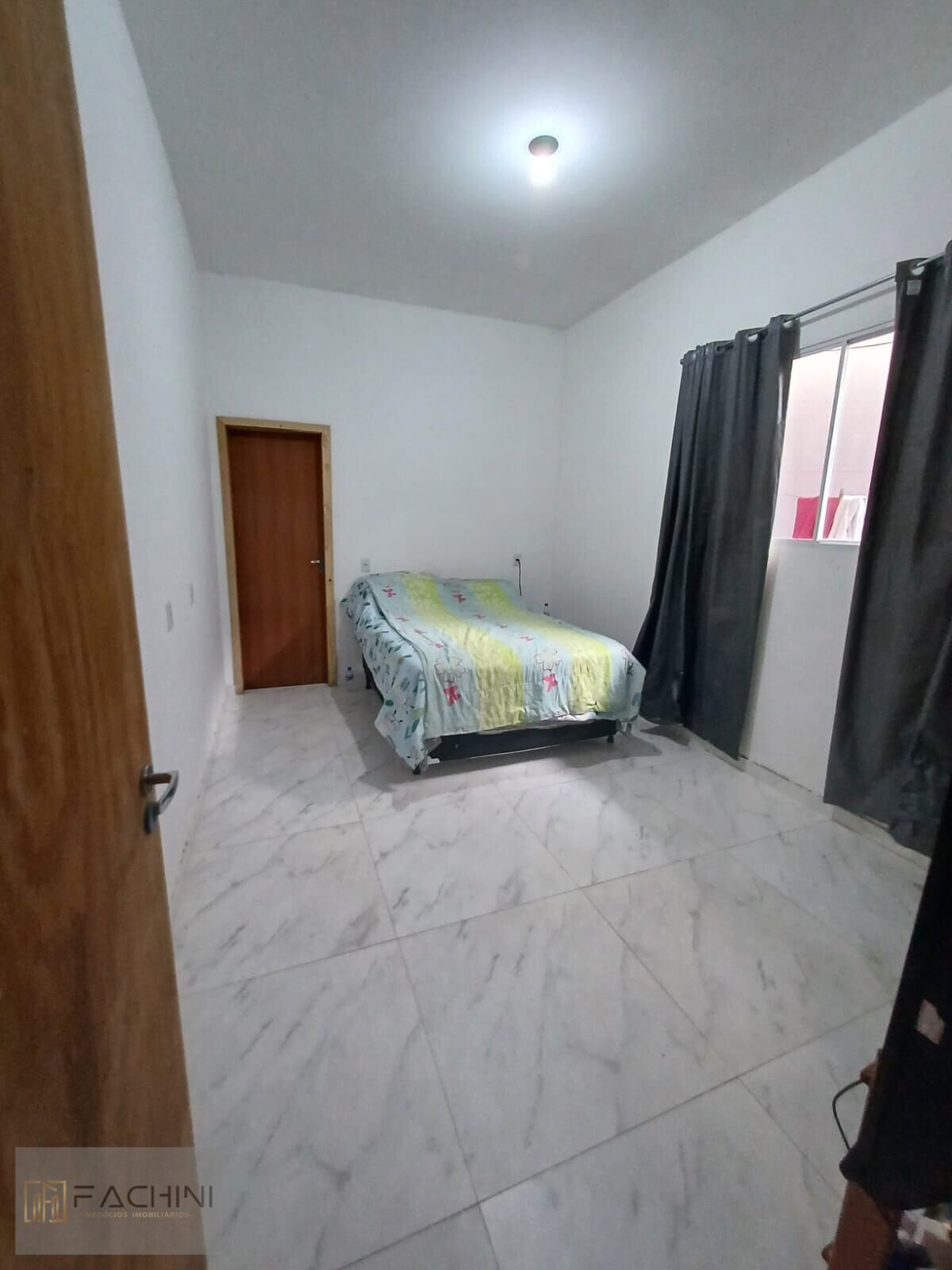 Casa à venda com 3 quartos, 241m² - Foto 18