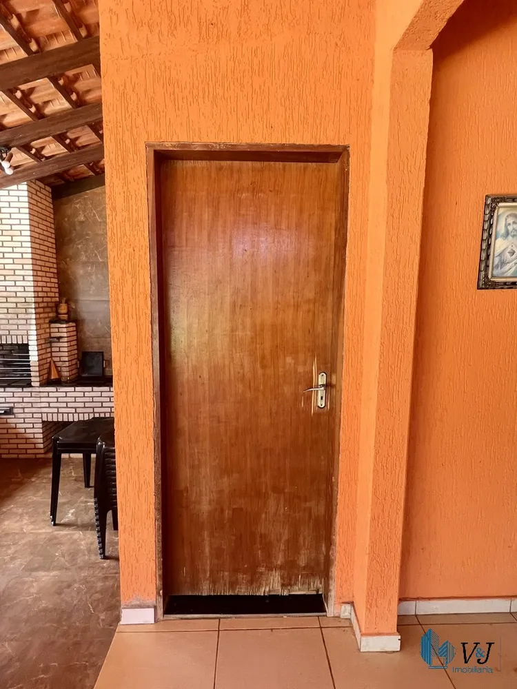 Casa, 4 quartos, 240 m² - Foto 13