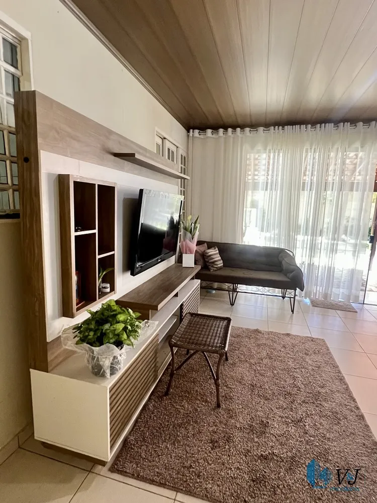 Casa, 4 quartos, 240 m² - Foto 8
