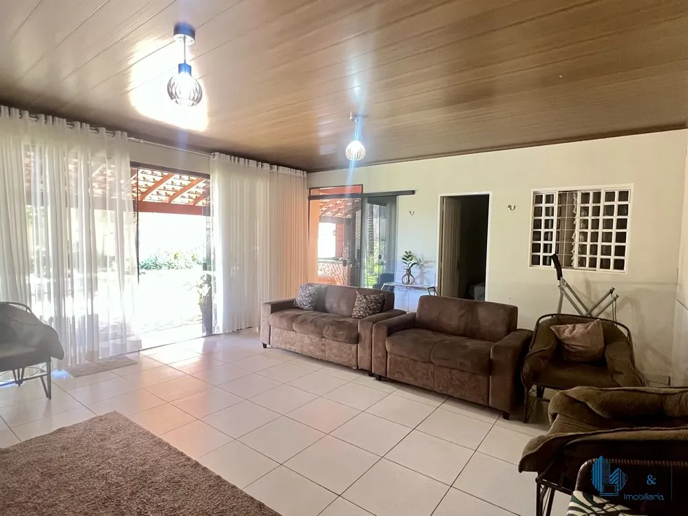 Casa, 4 quartos, 240 m² - Foto 9