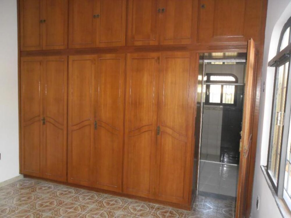 Casa à venda com 3 quartos, 300m² - Foto 13