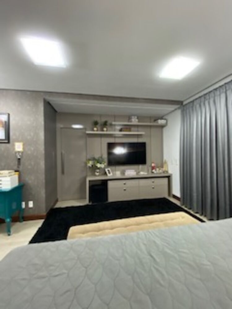Casa à venda com 7 quartos, 785m² - Foto 26