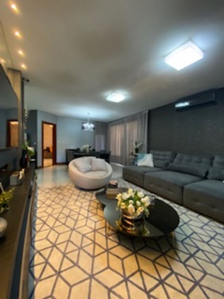 Casa à venda com 7 quartos, 785m² - Foto 9