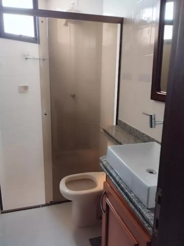 Apartamento à venda com 4 quartos, 276m² - Foto 4