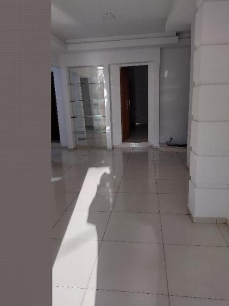 Casa à venda com 3 quartos, 495m² - Foto 7