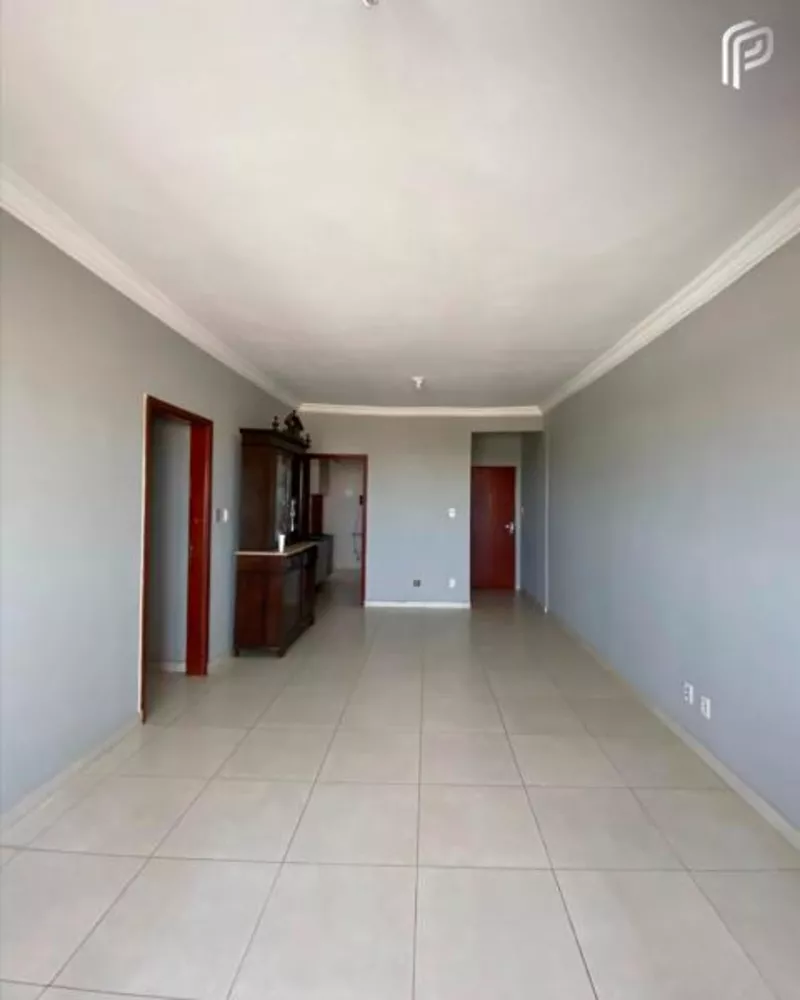 Apartamento à venda com 4 quartos, 148m² - Foto 2