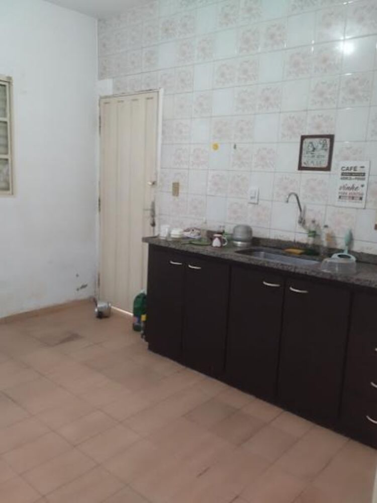 Casa à venda com 3 quartos, 246m² - Foto 24