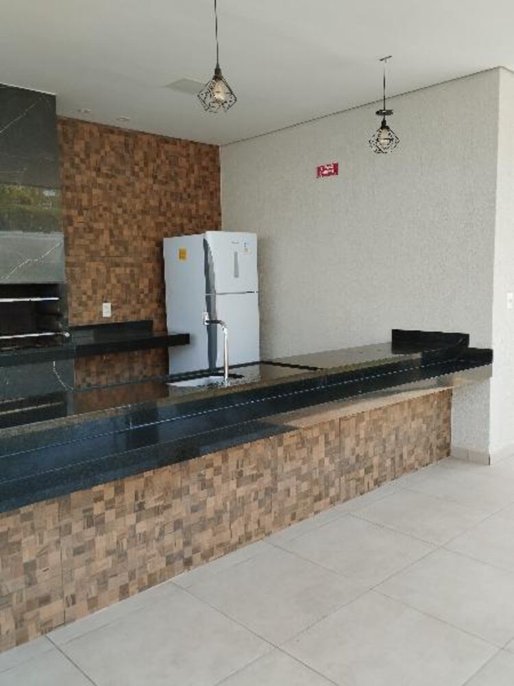 Apartamento para alugar com 2 quartos, 40m² - Foto 12