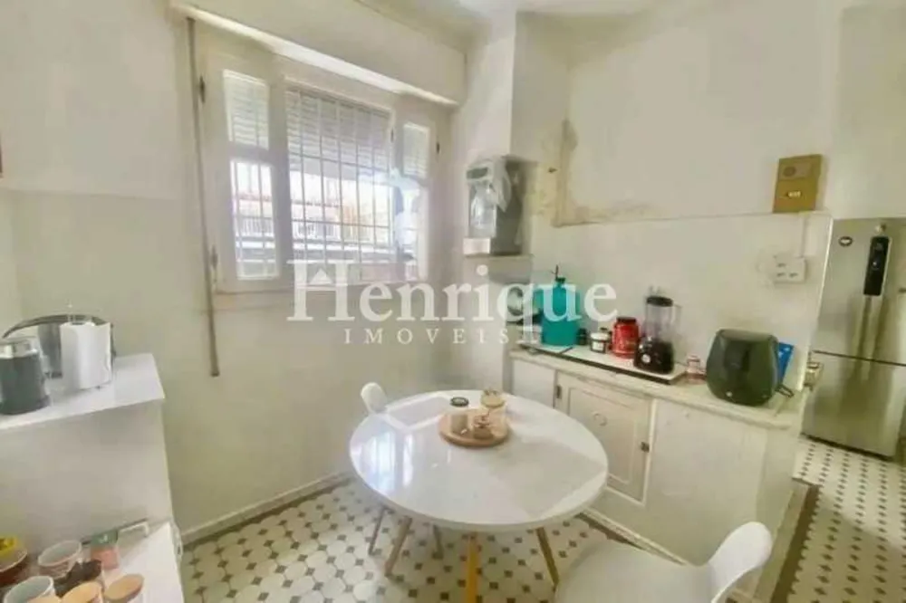 Apartamento, 3 quartos, 200 m² - Foto 1