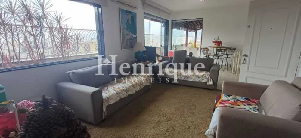 Cobertura, 3 quartos, 202 m² - Foto 2