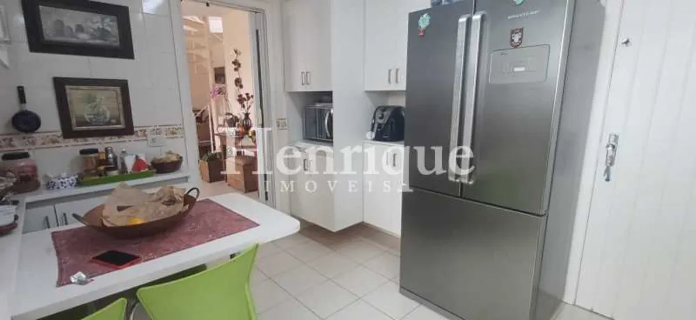Cobertura, 3 quartos, 202 m² - Foto 4