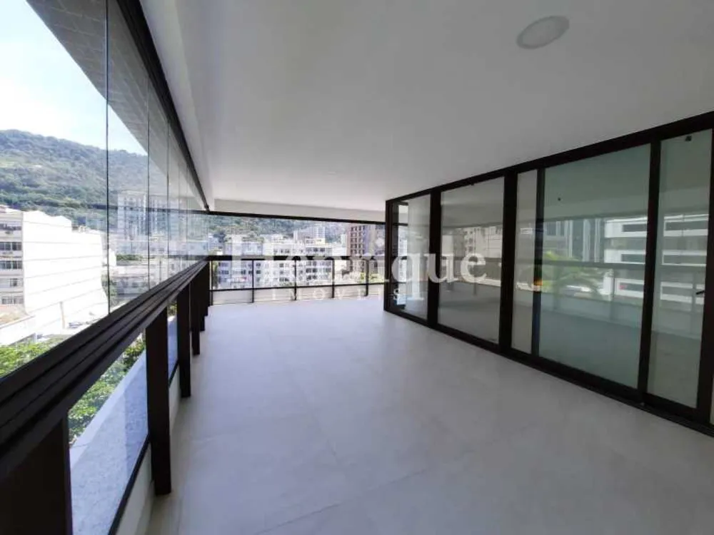 Apartamento, 3 quartos, 166 m² - Foto 1