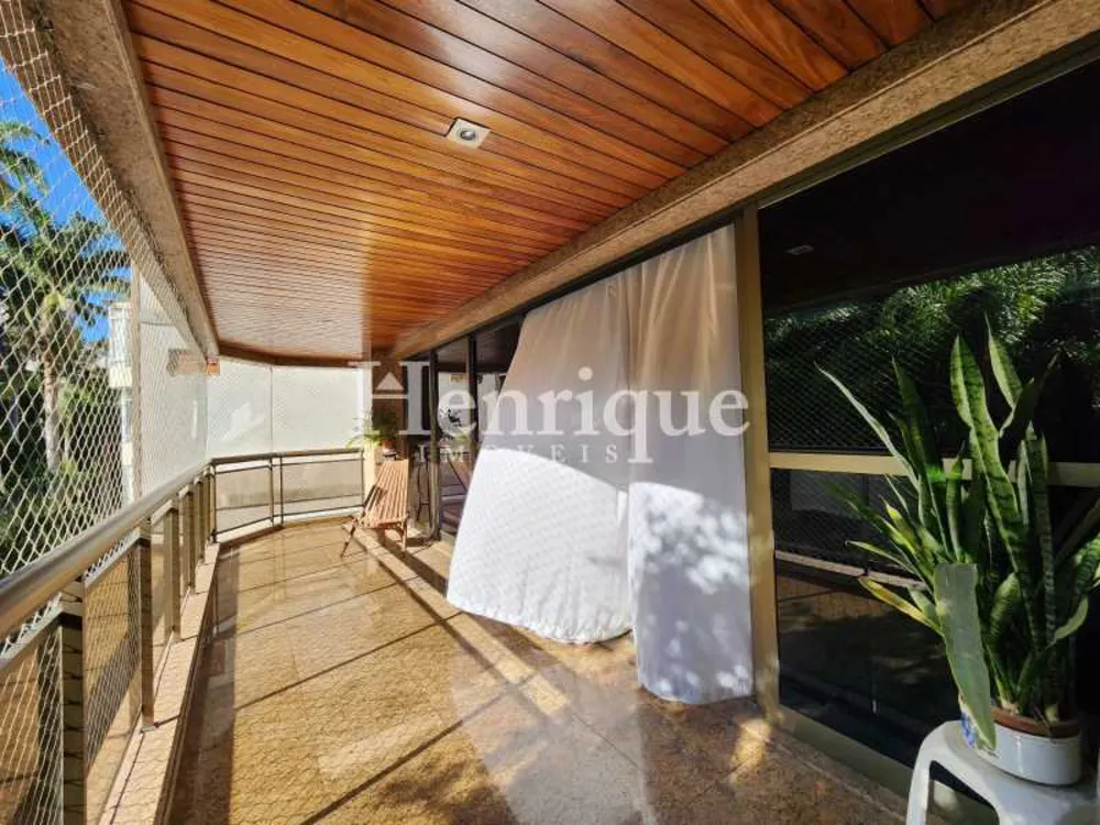 Apartamento, 4 quartos, 222 m² - Foto 2