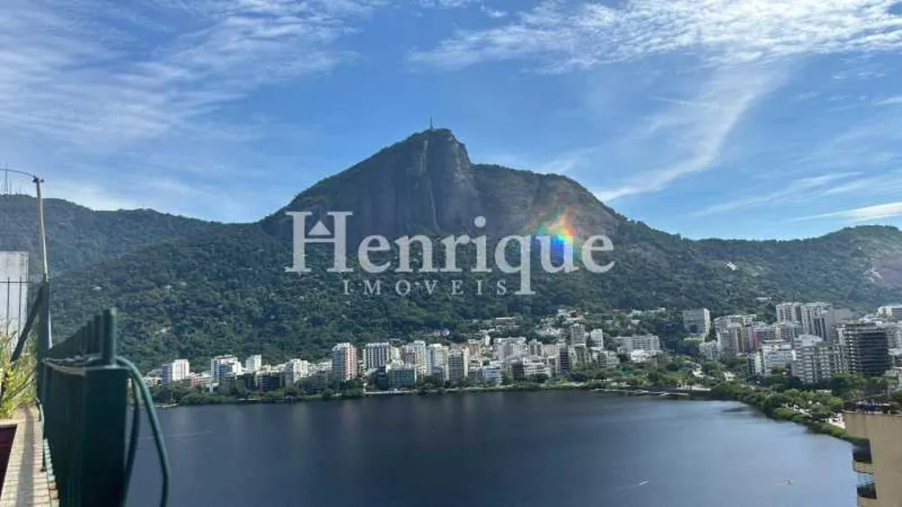 Cobertura, 3 quartos, 180 m² - Foto 1