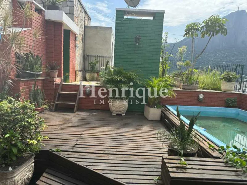 Cobertura, 3 quartos, 180 m² - Foto 1