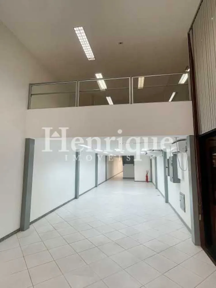 Loja-Salão, 208 m² - Foto 1