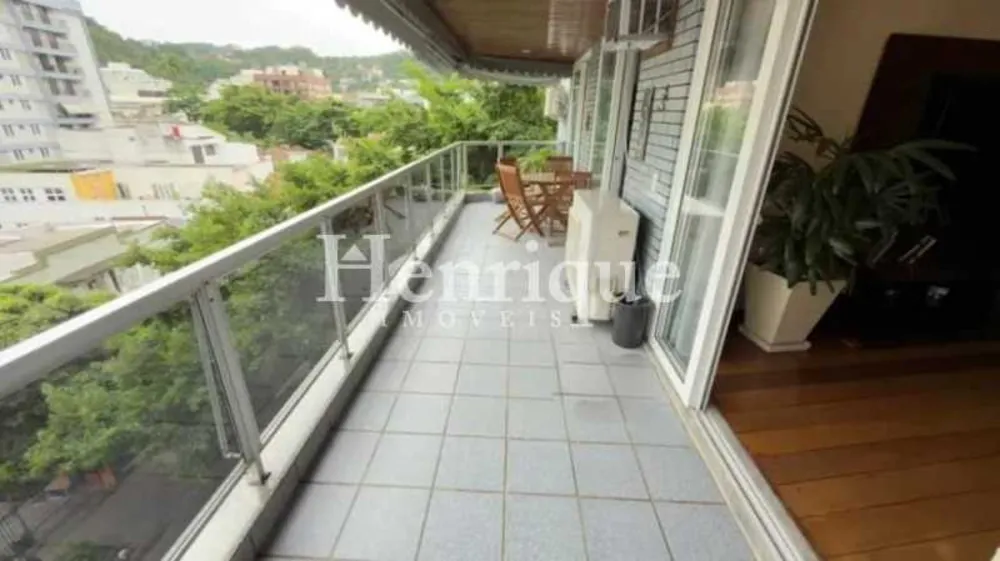 Apartamento, 3 quartos, 140 m² - Foto 4