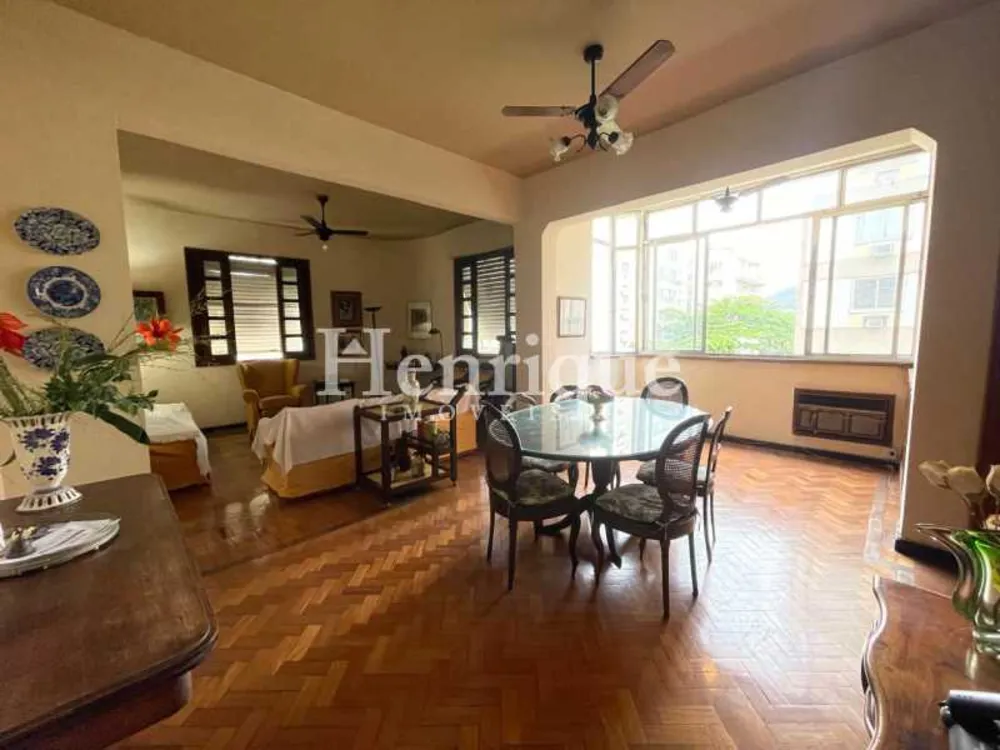 Apartamento, 3 quartos, 150 m² - Foto 1