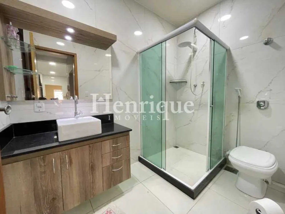 Casa, 4 quartos, 228 m² - Foto 4