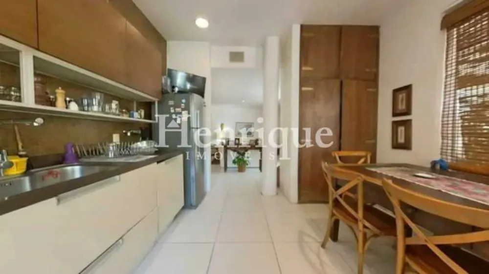 Apartamento, 3 quartos, 240 m² - Foto 24