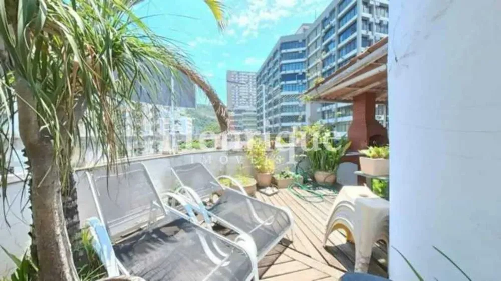 Apartamento, 3 quartos, 240 m² - Foto 2