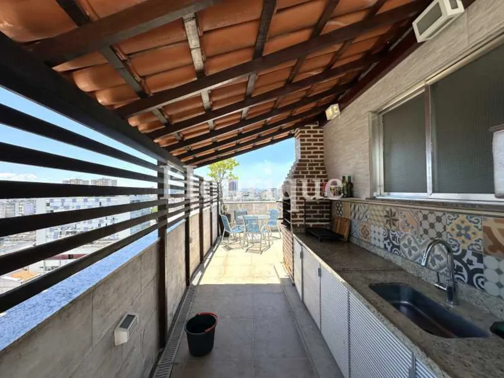 Cobertura, 4 quartos, 299 m² - Foto 2