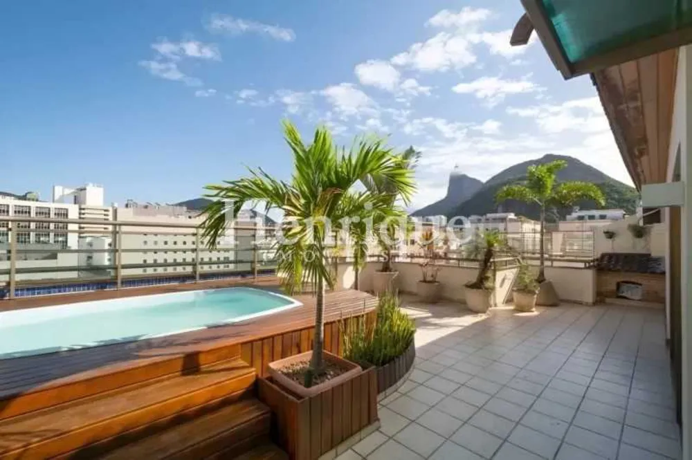 Cobertura, 4 quartos, 240 m² - Foto 1