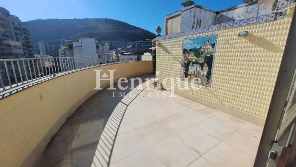 Cobertura, 3 quartos, 224 m² - Foto 1