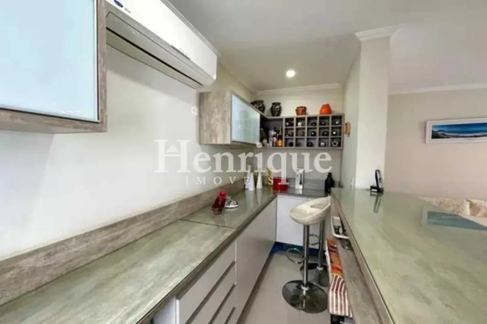 Cobertura, 3 quartos, 184 m² - Foto 4