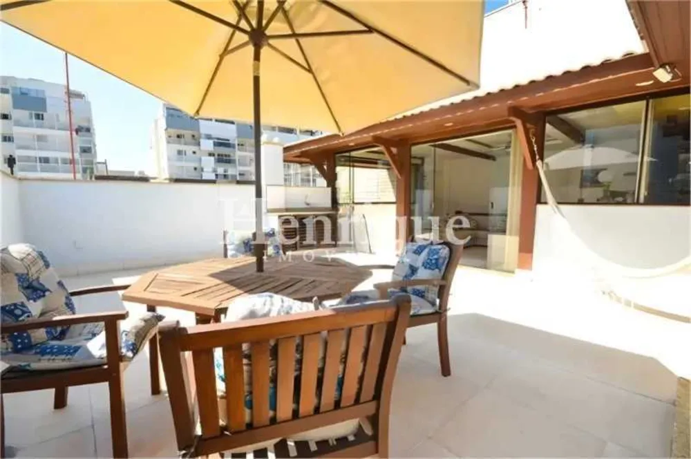 Cobertura, 3 quartos, 192 m² - Foto 1