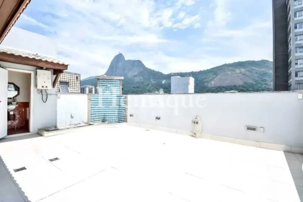 Cobertura, 3 quartos, 192 m² - Foto 2