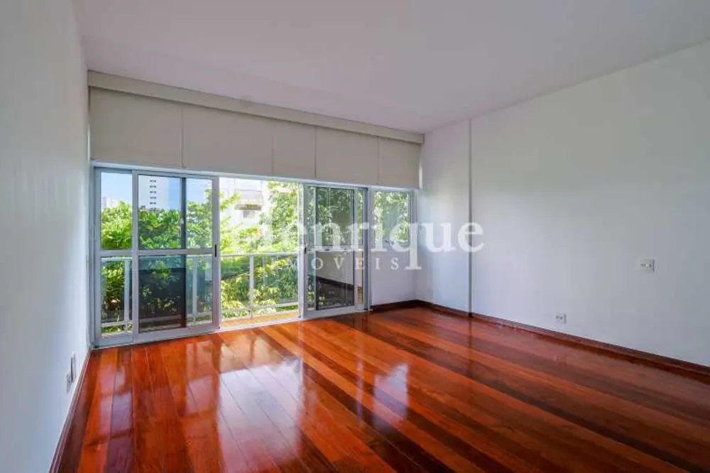 Apartamento, 3 quartos, 153 m² - Foto 2