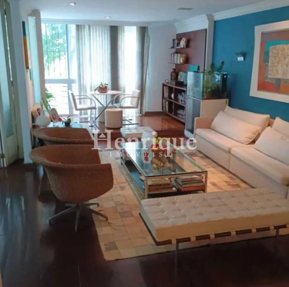 Apartamento, 3 quartos, 230 m² - Foto 2