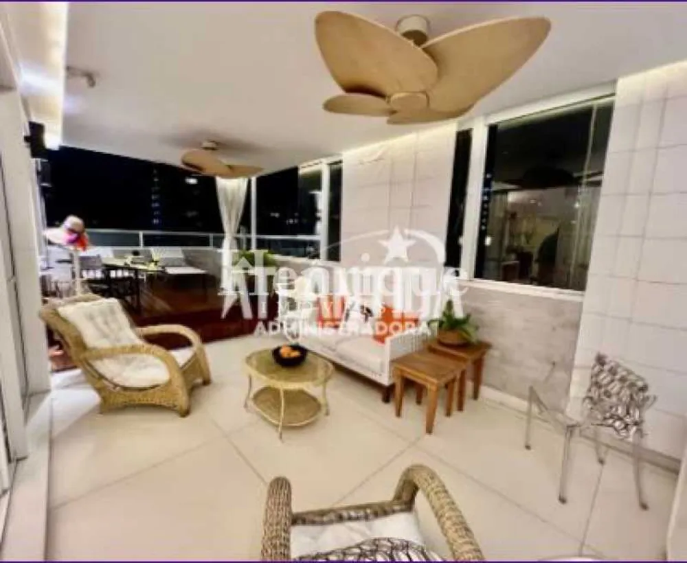Apartamento, 3 quartos, 158 m² - Foto 1