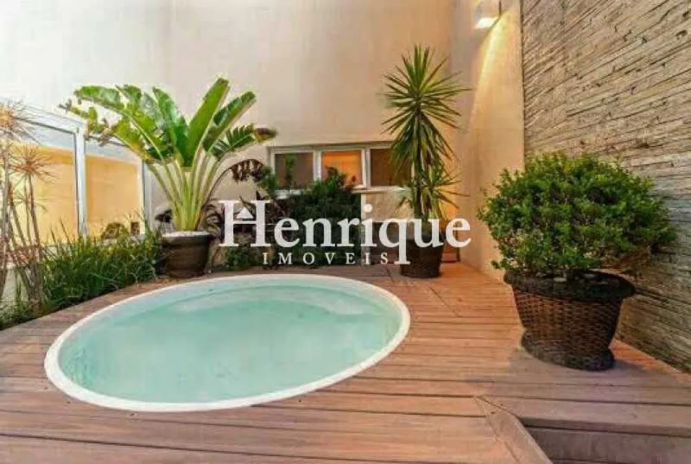 Cobertura, 3 quartos, 186 m² - Foto 1