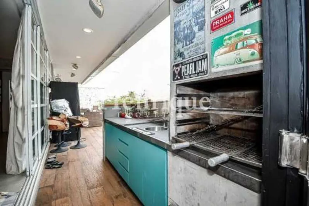 Cobertura, 3 quartos, 219 m² - Foto 5