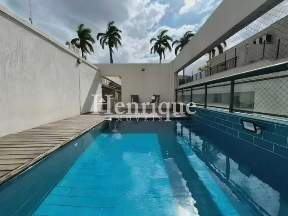 Cobertura, 4 quartos, 215 m² - Foto 1