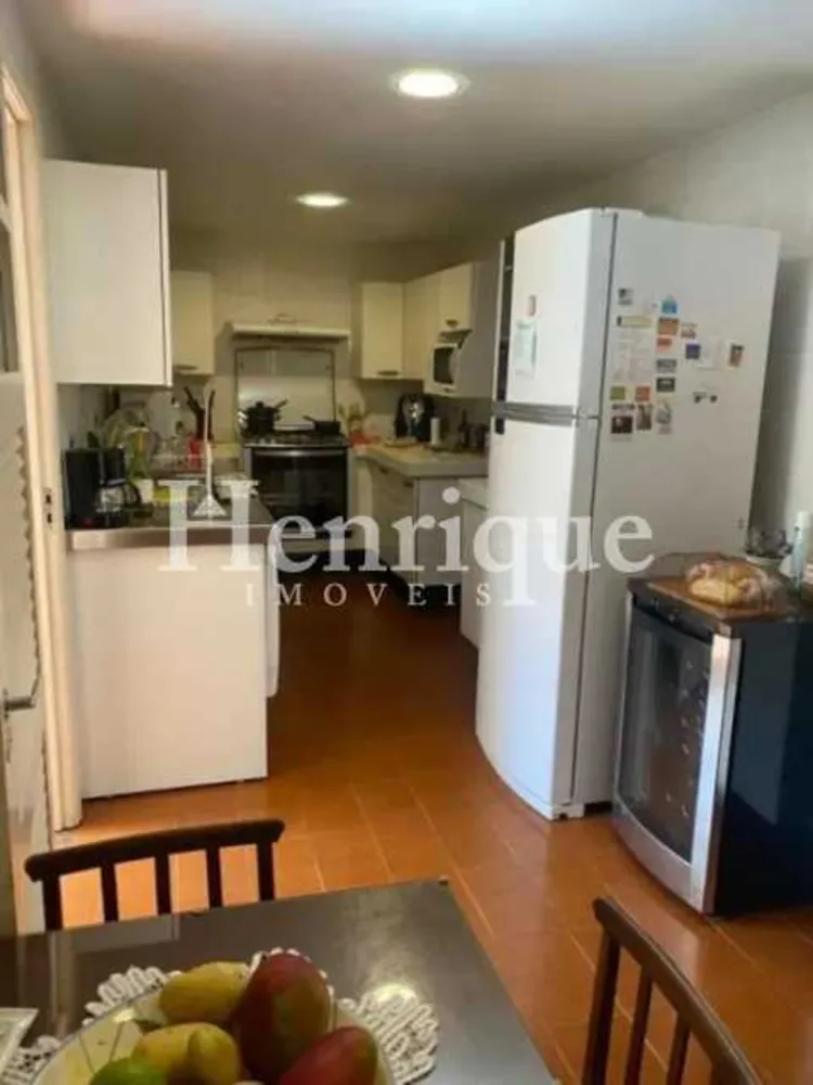 Apartamento, 4 quartos, 221 m² - Foto 1